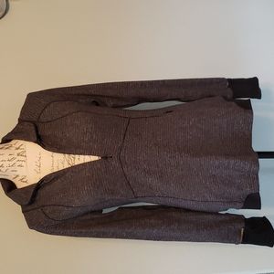Lululemon dark gray pull over